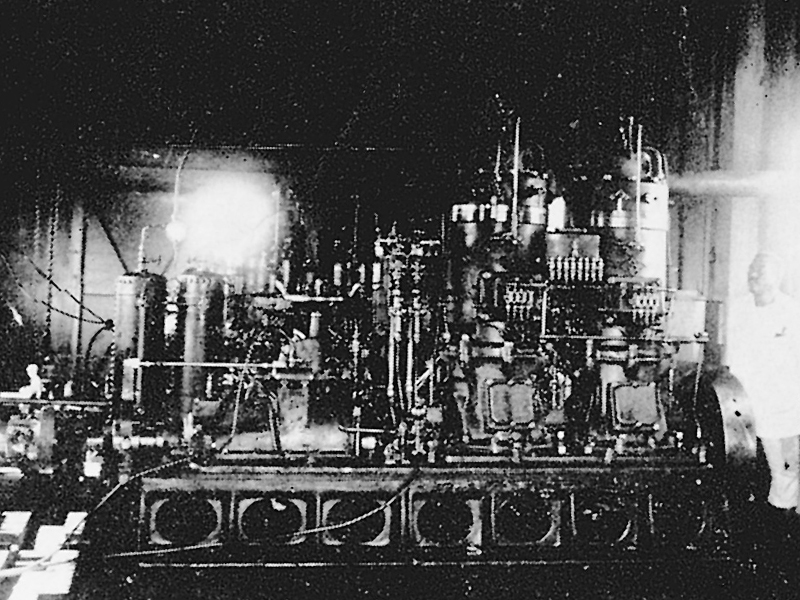 1926年(大正15年)頃の工場風景